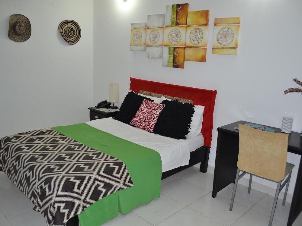 מלון מונטריה Ayenda Casa Real מראה חיצוני תמונה